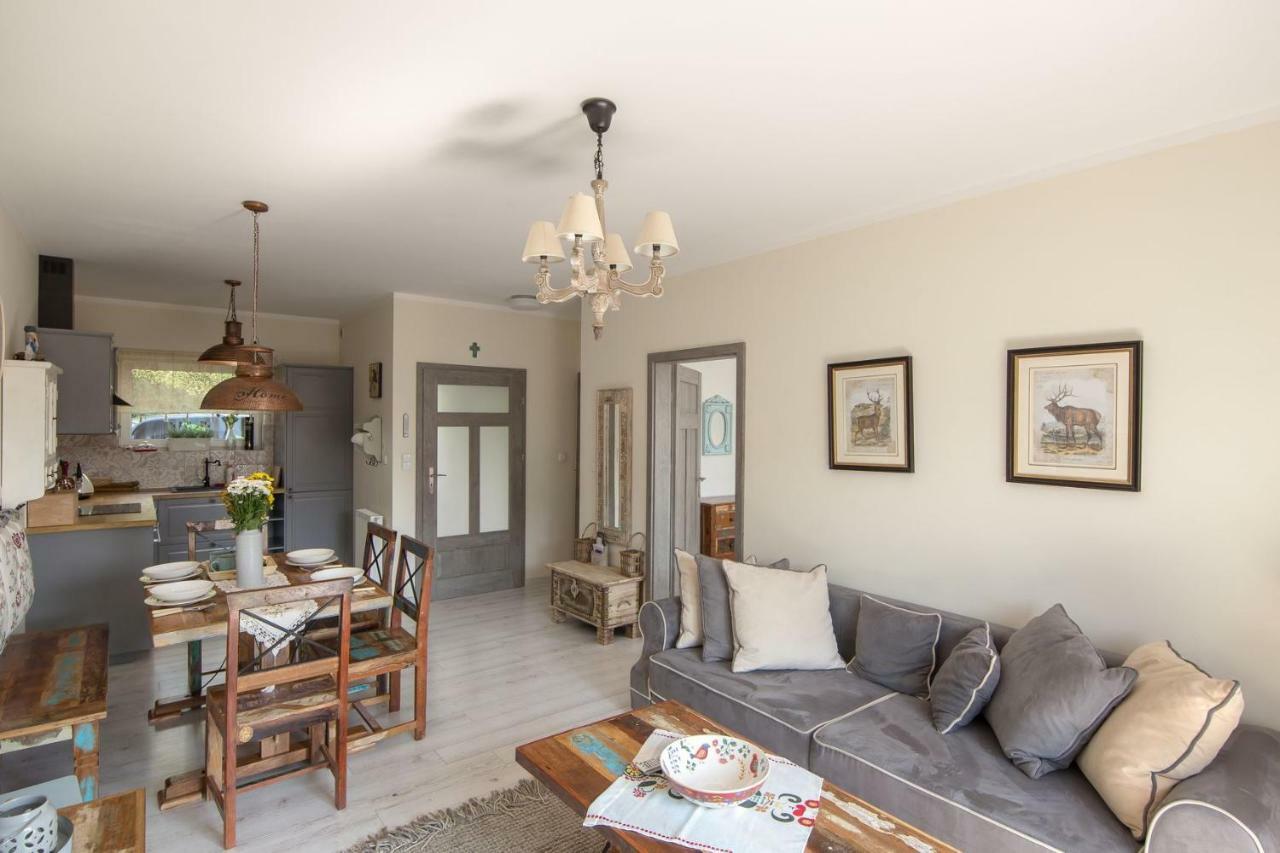 Apartamenty Na Szczycie Z Balkonem - Dream Apart Щирк Екстериор снимка