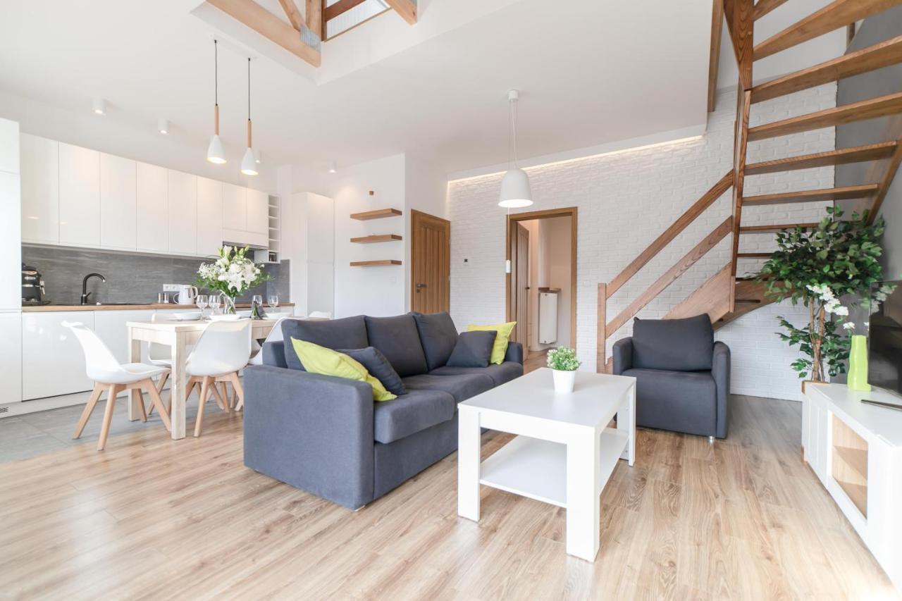 Apartamenty Na Szczycie Z Balkonem - Dream Apart Щирк Екстериор снимка