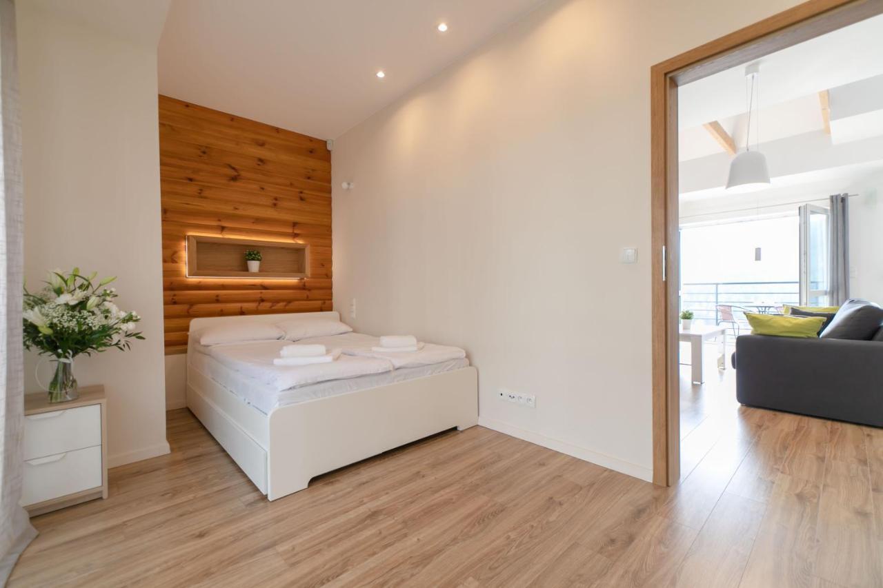 Apartamenty Na Szczycie Z Balkonem - Dream Apart Щирк Екстериор снимка