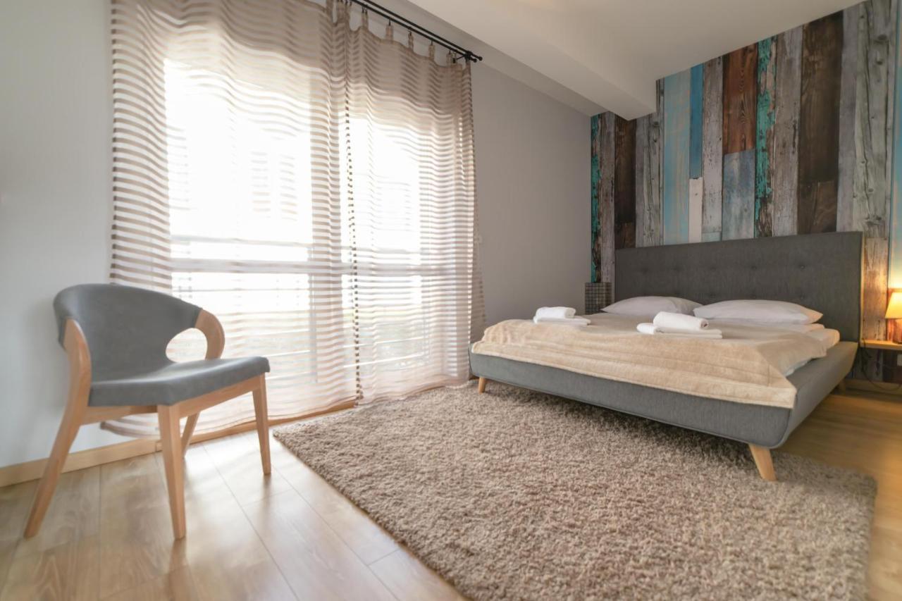 Apartamenty Na Szczycie Z Balkonem - Dream Apart Щирк Екстериор снимка